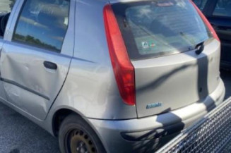 Levier frein à main FIAT PUNTO 2