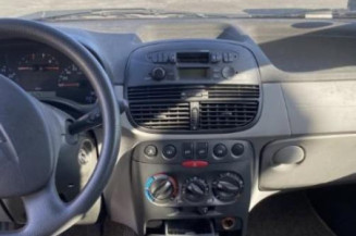 Levier frein à main FIAT PUNTO 2