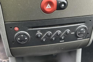 Aile avant droit RENAULT MODUS