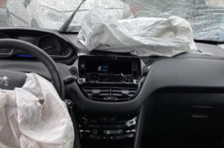 Ceinture arriere gauche PEUGEOT 208 1