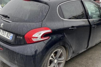 Ceinture arriere gauche PEUGEOT 208 1