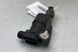 Pompe lave glace avant PEUGEOT 208 1