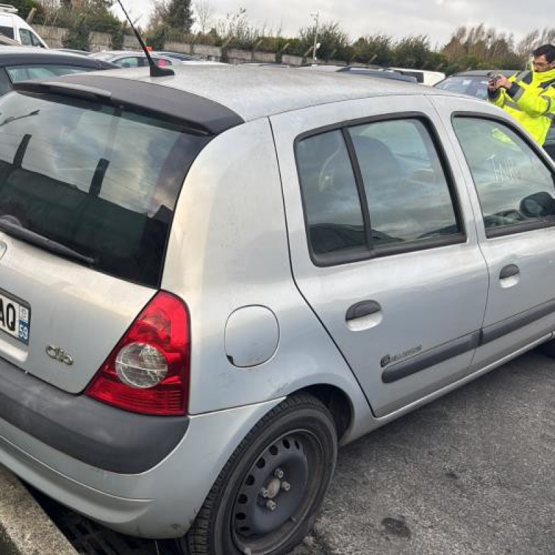 Bouton de warning RENAULT CLIO 2 Photo n°6