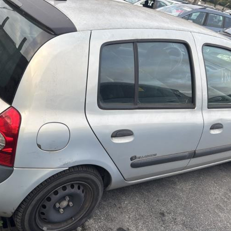 Bouton de warning RENAULT CLIO 2 Photo n°9