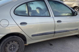 Commodo d'essuie glaces RENAULT MEGANE 1
