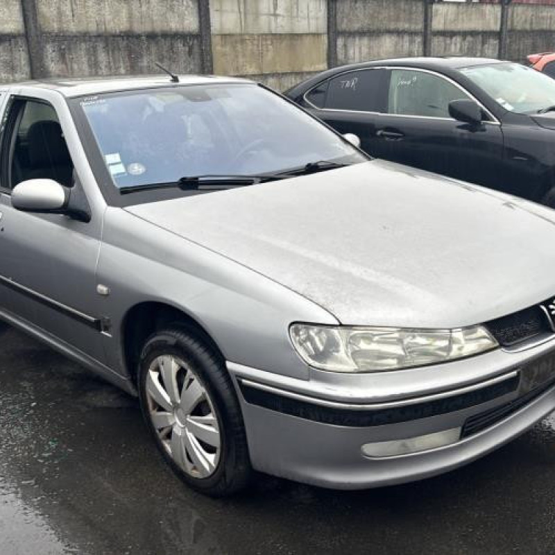 Pare choc arriere PEUGEOT 406 Photo n°8