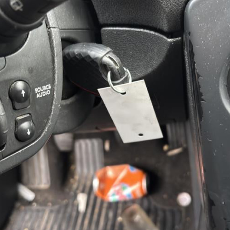 Boitier UCH RENAULT CLIO 3 Photo n°19