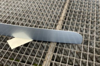 Baguette de coffre PEUGEOT 207