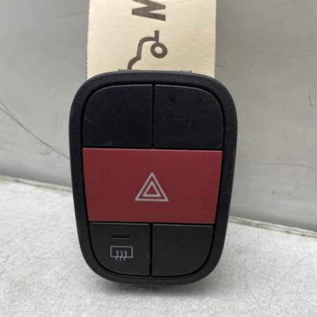 Bouton de warning FIAT QUBO Photo n°1