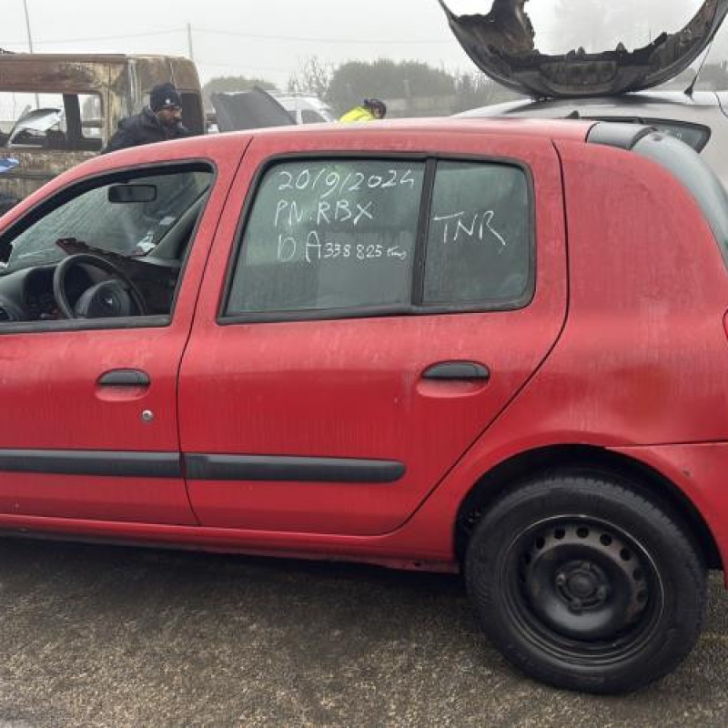 Bouton de warning RENAULT CLIO 2 Photo n°10