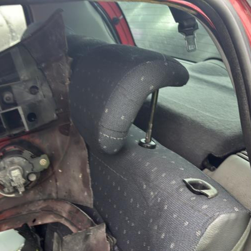 Bouton de warning RENAULT CLIO 2 Photo n°14
