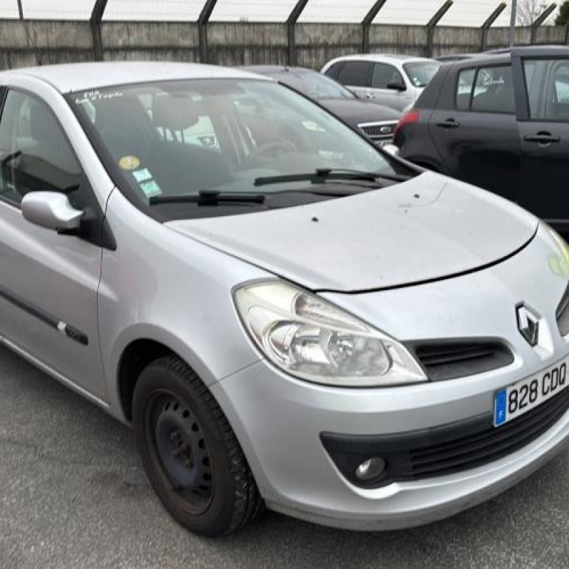 Amortisseur avant gauche RENAULT CLIO 3 Photo n°5