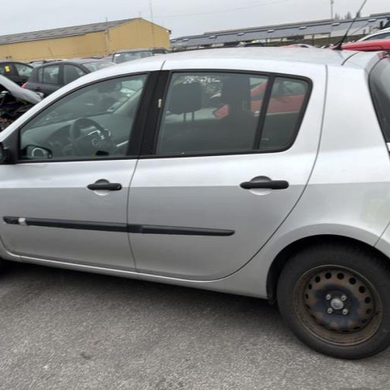 Amortisseur avant gauche RENAULT CLIO 3 Photo n°9