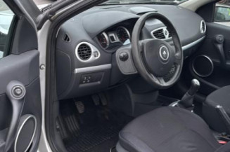 Amortisseur avant gauche RENAULT CLIO 3
