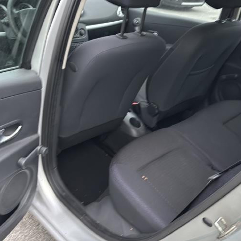 Amortisseur avant gauche RENAULT CLIO 3 Photo n°13