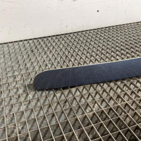 Baguette de coffre PEUGEOT 207