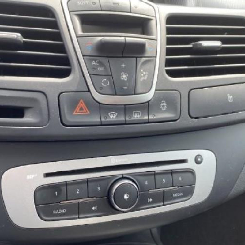 Plage arriere RENAULT LAGUNA 3 Photo n°9