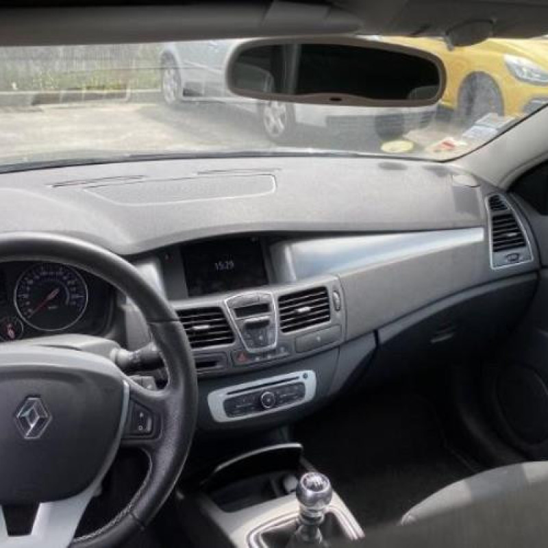 Plage arriere RENAULT LAGUNA 3 Photo n°12