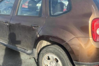 Plage arriere DACIA DUSTER 1
