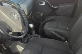 Plage arriere DACIA DUSTER 1