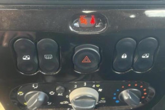 Plage arriere DACIA DUSTER 1