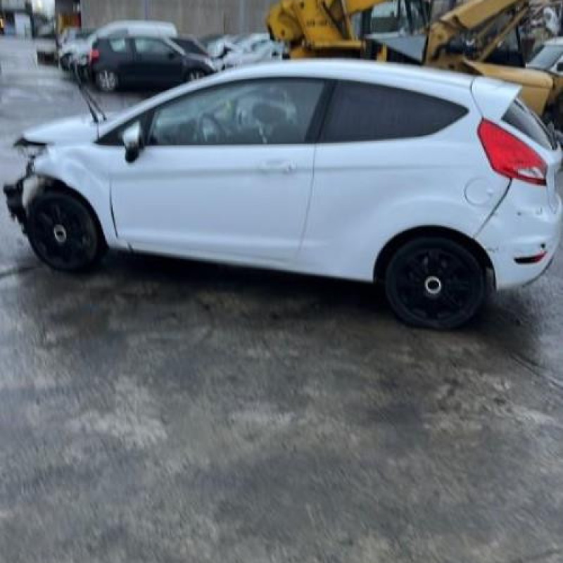 Plage arriere FORD FIESTA 6 Photo n°11