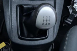 Plage arriere FORD FIESTA 6