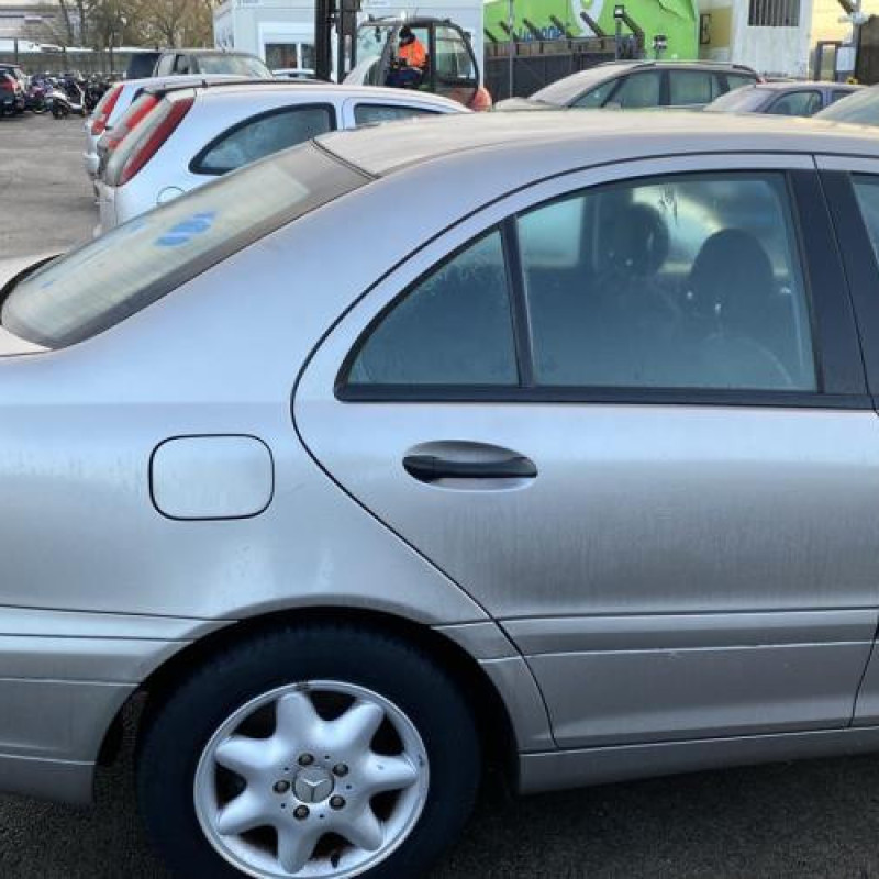 Jante MERCEDES CLASSE C 203 Photo n°6