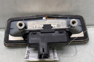 Bouton de coffre RENAULT MEGANE 2