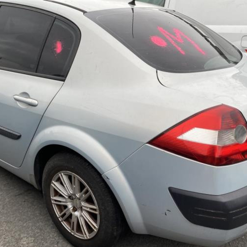 Bouton de coffre RENAULT MEGANE 2 Photo n°9