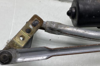 Moteur essuie glace avant RENAULT MEGANE 2