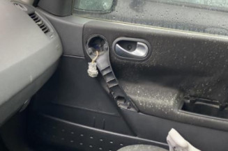 Moteur essuie glace avant RENAULT MEGANE 2