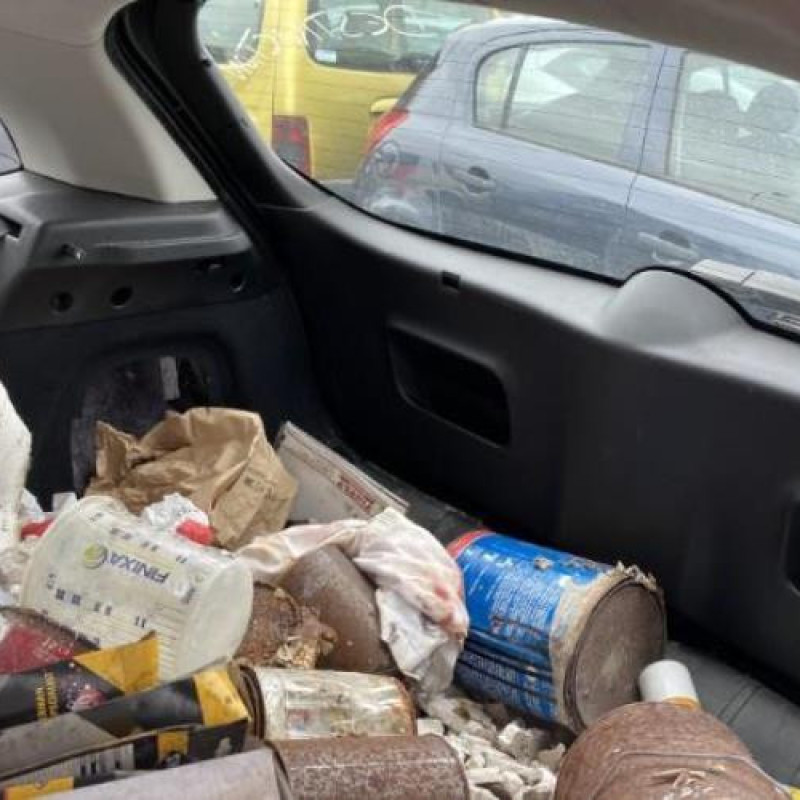 Pare choc arriere CITROEN C3 2 Photo n°9