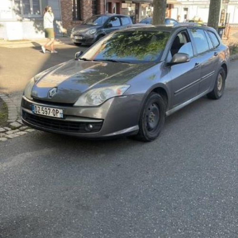 Plage arriere RENAULT LAGUNA 3 Photo n°8