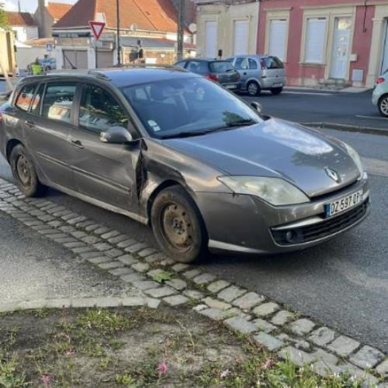 Plage arriere RENAULT LAGUNA 3 Photo n°16