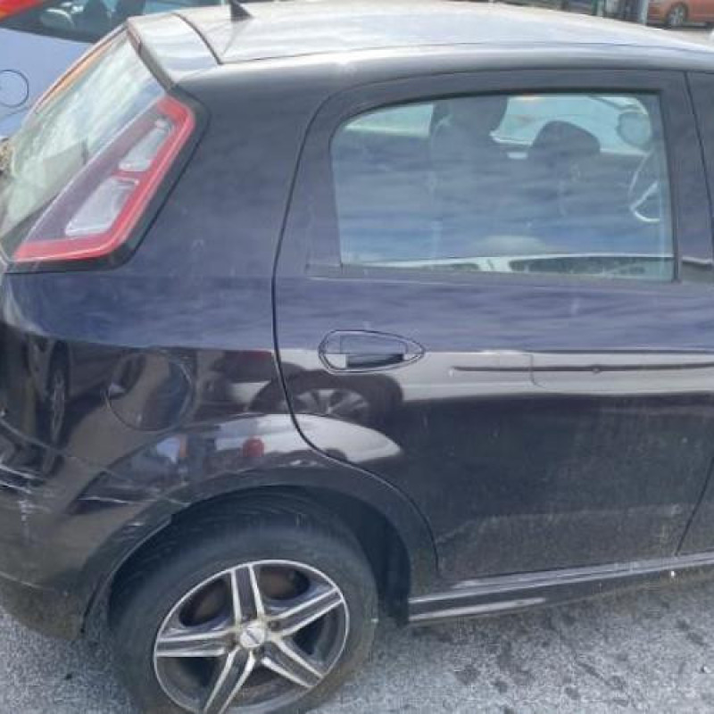Aile avant gauche FIAT PUNTO EVO 3 Photo n°10