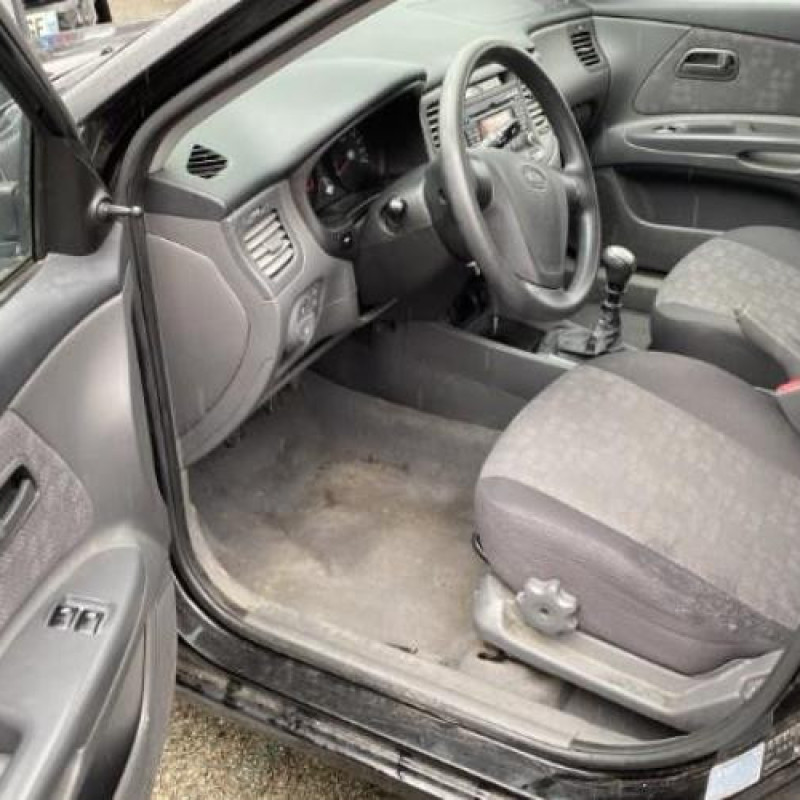 Feu arriere principal gauche (feux) KIA RIO 2 Photo n°7
