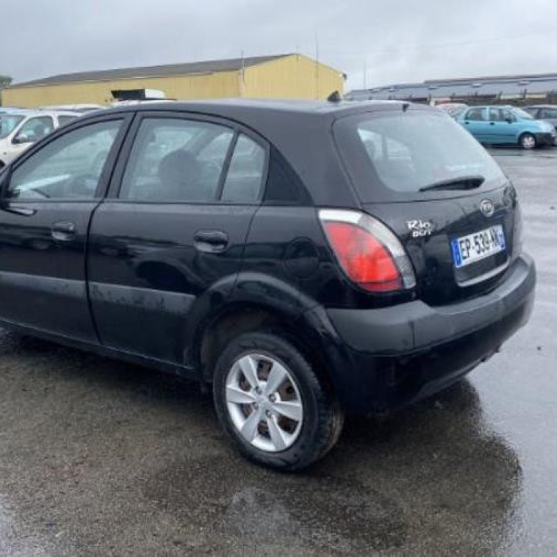 Feu arriere principal gauche (feux) KIA RIO 2 Photo n°19