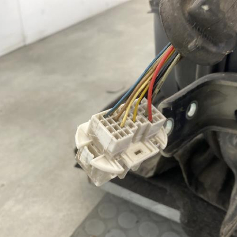 Porte avant gauche KIA RIO 2 Photo n°6