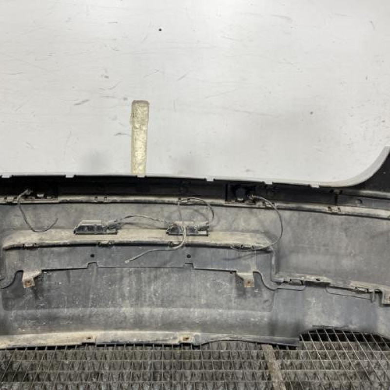 Pare choc arriere BMW SERIE 1 E87 Photo n°6