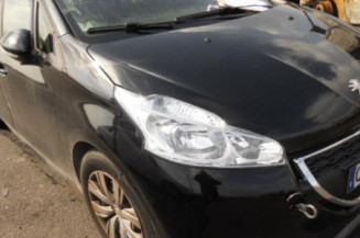 Cremaillere assistee PEUGEOT 208 1