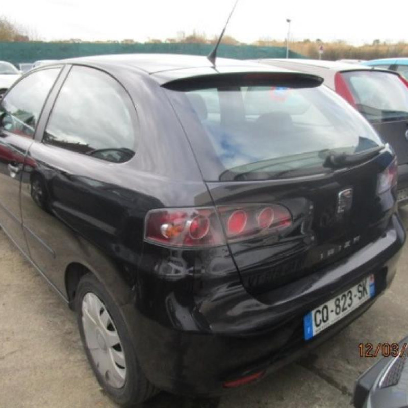 Face avant SEAT IBIZA 3 Photo n°3