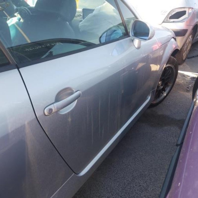 Porte avant droit AUDI TT 1 Photo n°12