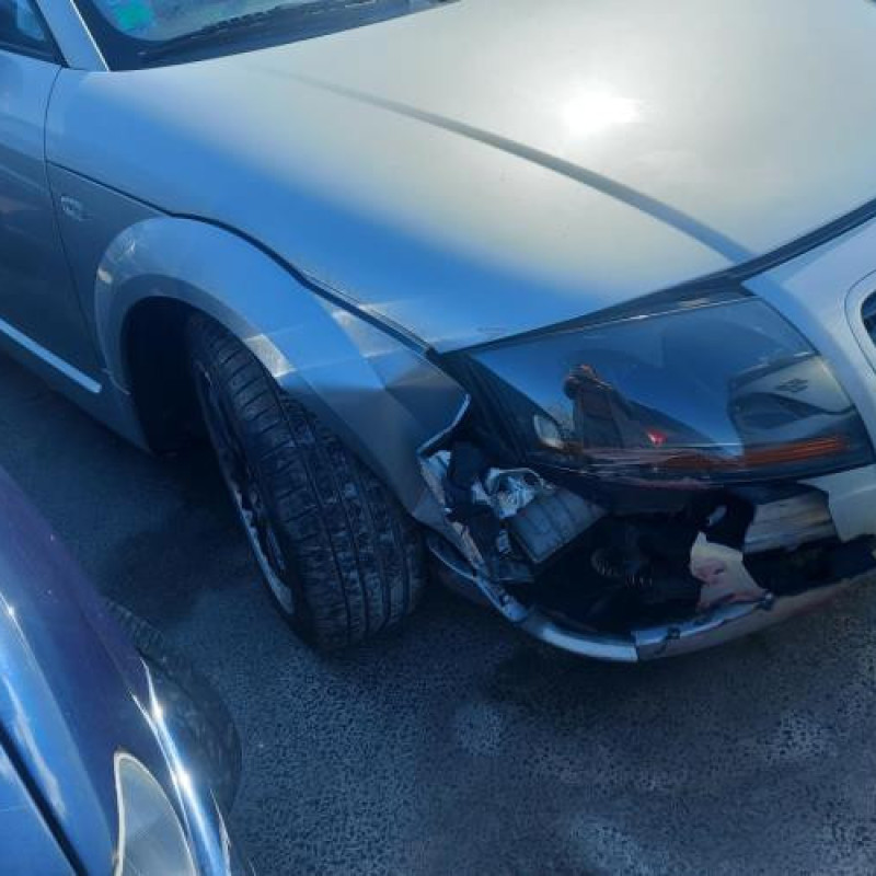 Porte avant droit AUDI TT 1 Photo n°16