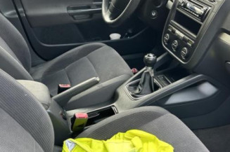 Feu arriere secondaire gauche (feux) VOLKSWAGEN JETTA 3