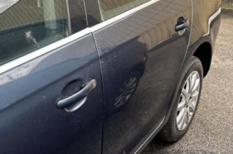 Feu arriere secondaire gauche (feux) VOLKSWAGEN JETTA 3