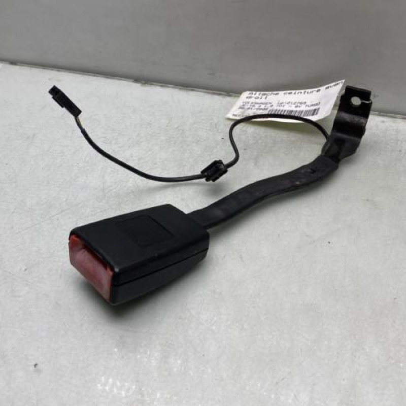 Attache ceinture avant droit VOLKSWAGEN JETTA 3 Photo n°3