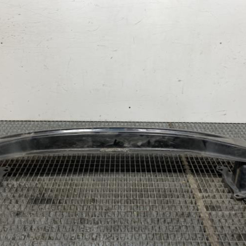 Renfort pare choc avant (traverse) VOLKSWAGEN JETTA 3 Photo n°1