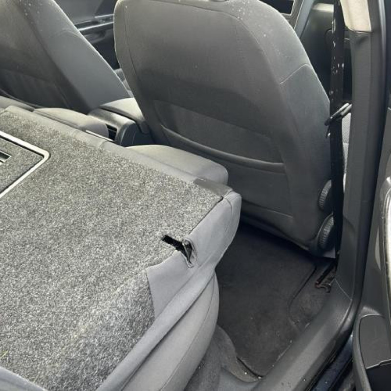 Renfort pare choc avant (traverse) VOLKSWAGEN JETTA 3 Photo n°20