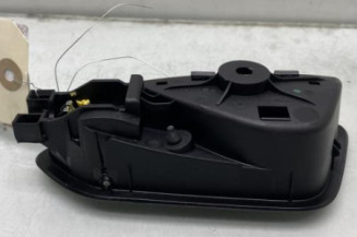 Poignee interieur arriere droit RENAULT CLIO 5